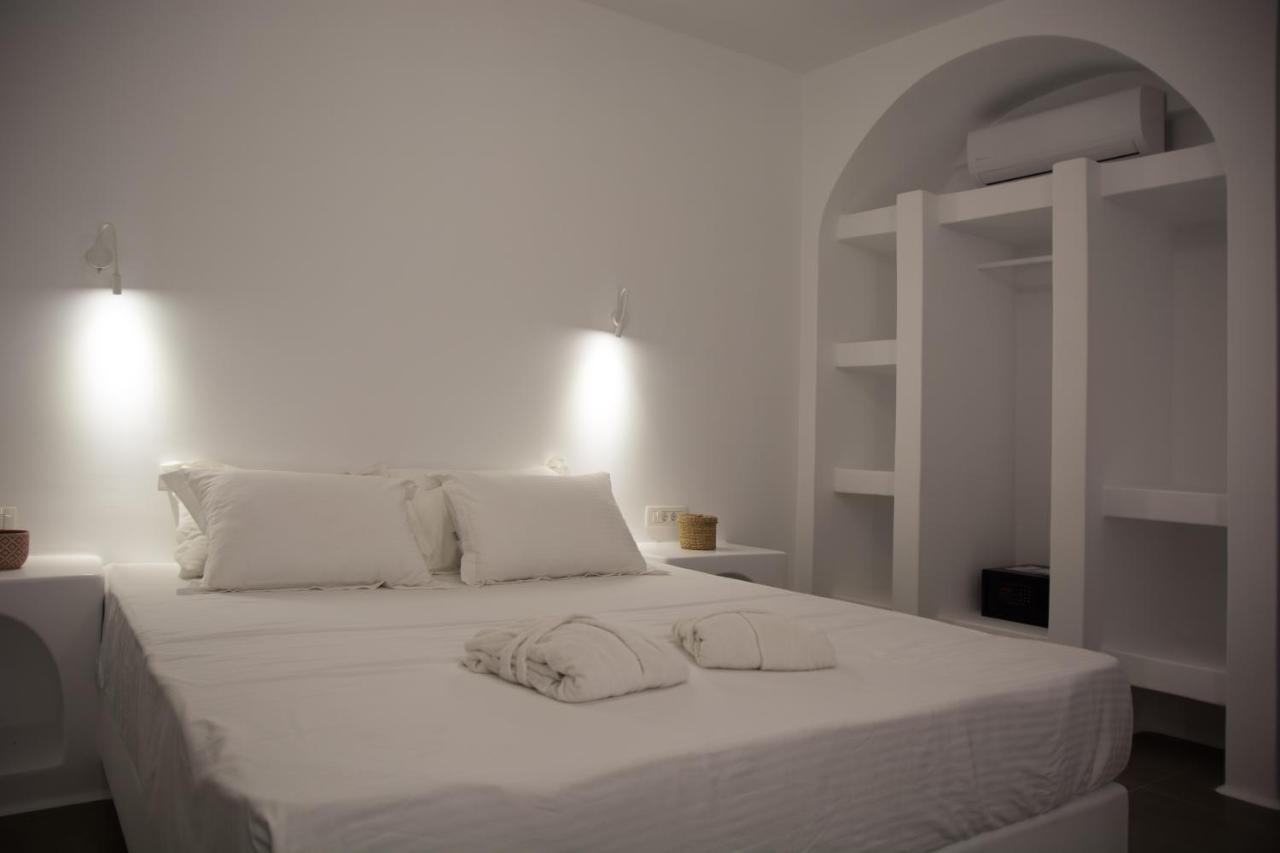 Amphitrite Suites Santorini Vothon ภายนอก รูปภาพ