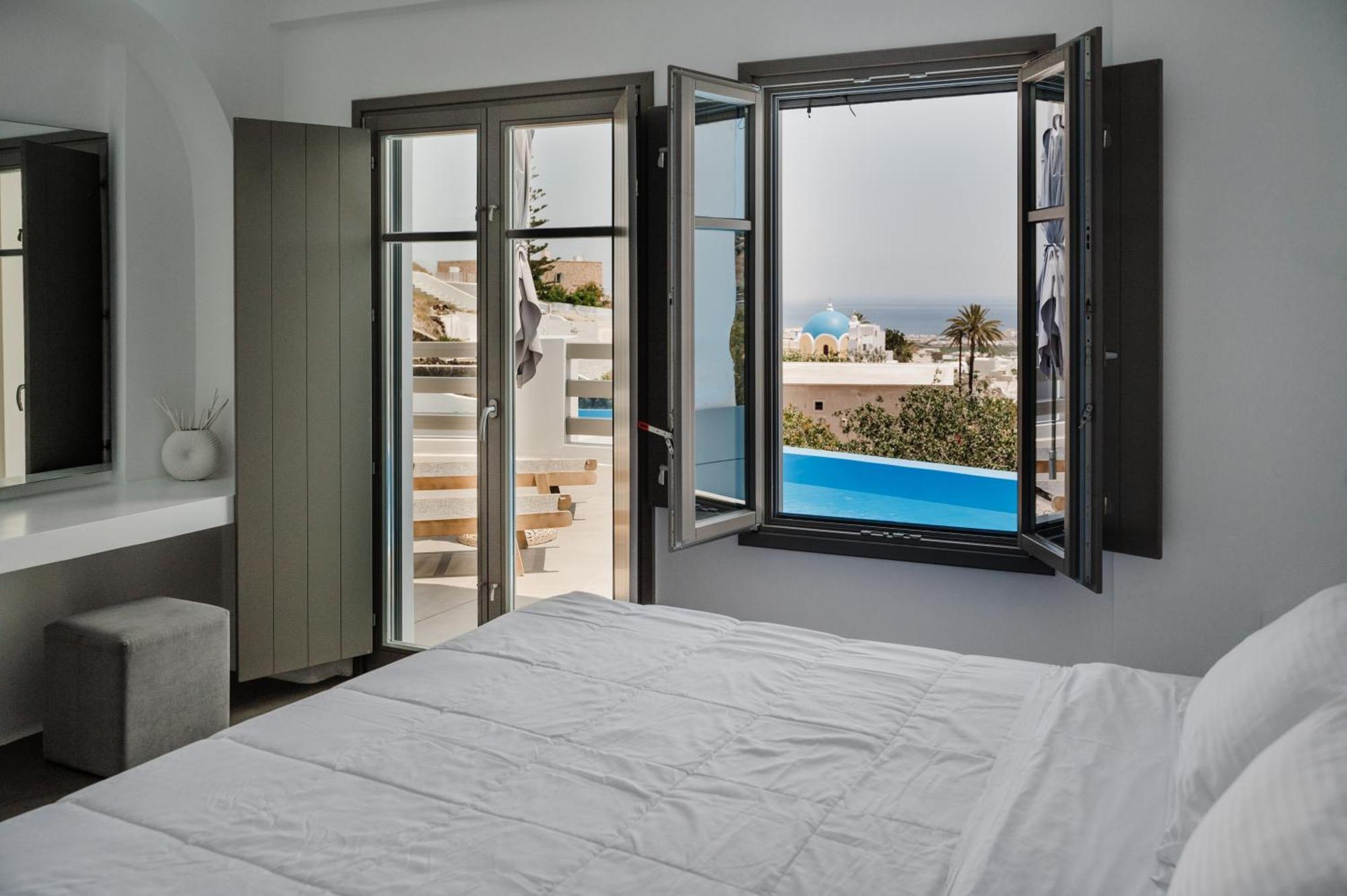 Amphitrite Suites Santorini Vothon ภายนอก รูปภาพ